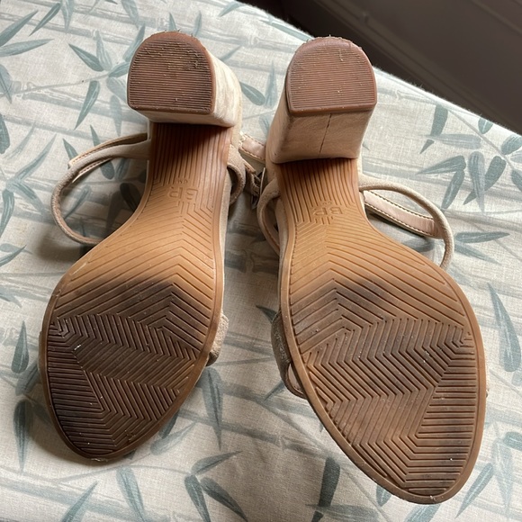 BP Nude Strappy Heels Size 6 - Picture 5 of 5